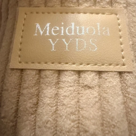 Meiduola NEW Cordoroy/chenille tote. Beige textured tote is fun & fashionable - Picture 3 of 7